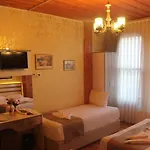 Theodian Szálloda 3*