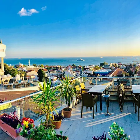 Theodian Hotel 3*