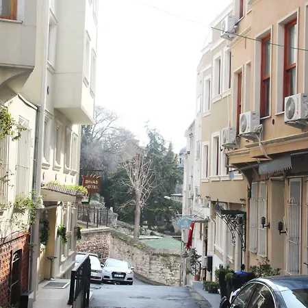 Theodian Κωνσταντινούπολη