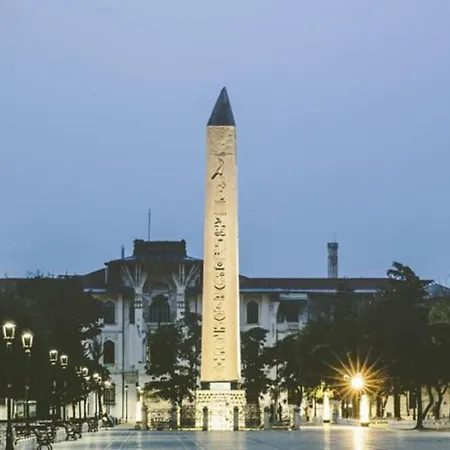 Ξενοδοχείο Theodian 3*